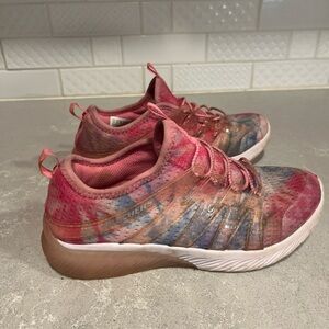 Girls- Skechers Air Cooled Memory Foam Sneakers- Size 4